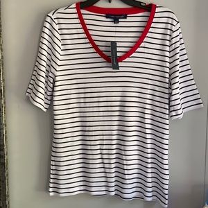Black and white stripe t-shirt